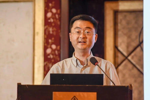 國家強(qiáng)制性標(biāo)準(zhǔn)《個(gè)體防護(hù)裝備配備規(guī)范》宣貫會(huì)在我市召開，為優(yōu)勢(shì)產(chǎn)業(yè)集聚發(fā)展提供技術(shù)支撐和安全保障